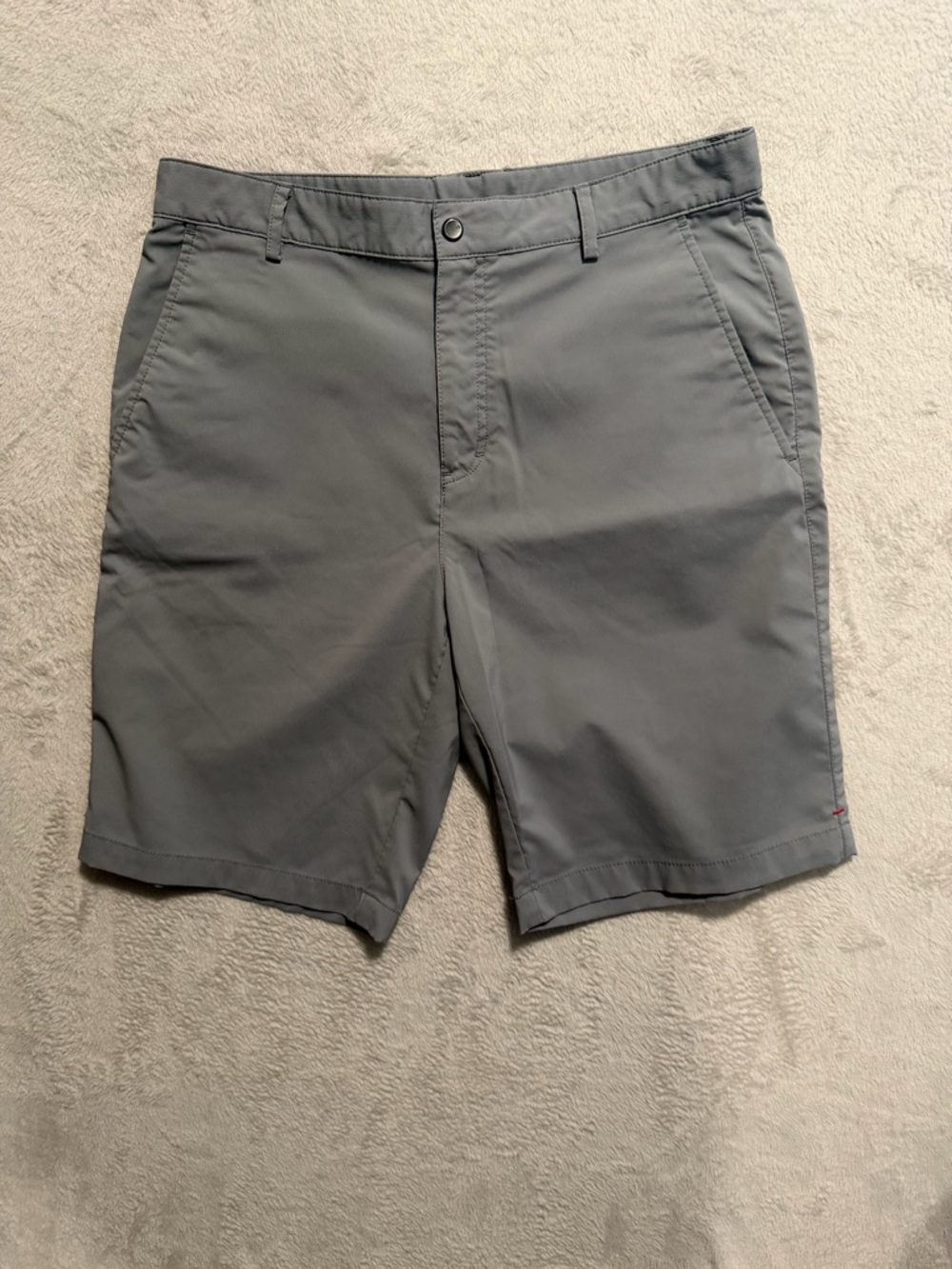 Calvin Klein Men's Slate Gray Flat-Front Shorts